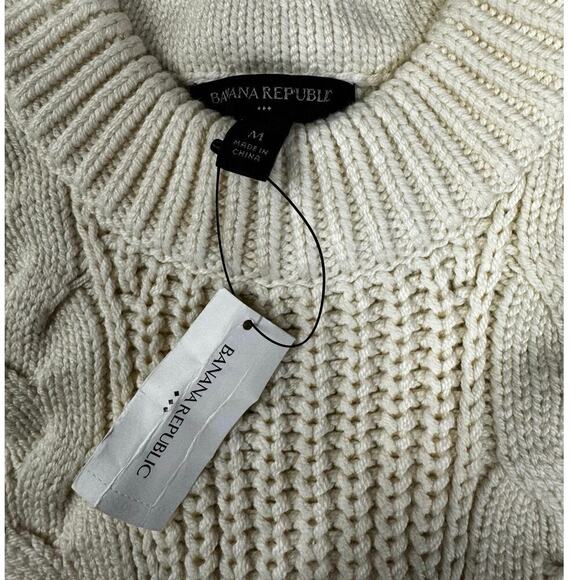 NWT Banana Republic Women's Cable Knit Sweater Vest Round Neck Sleeveless Size M - Picture 10 of 10